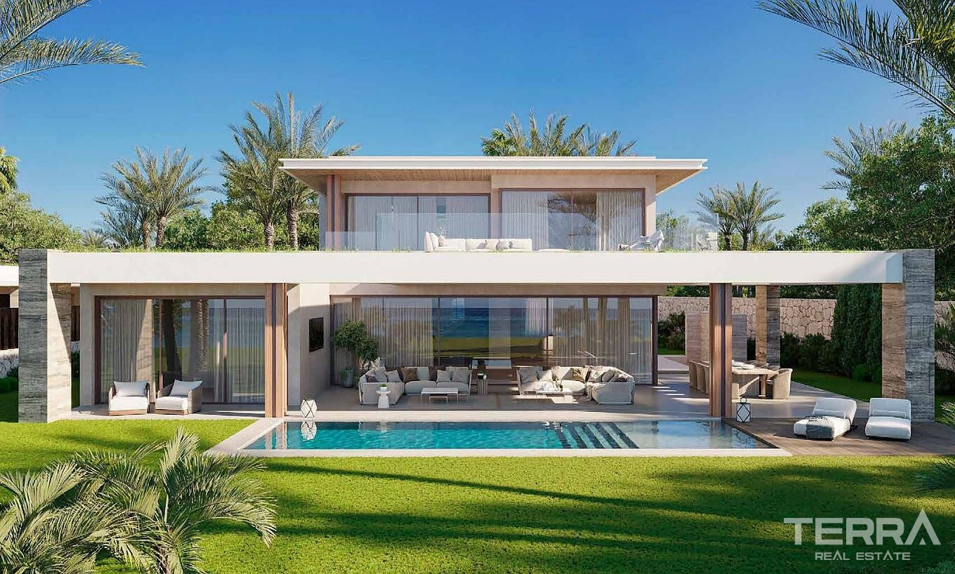 Seafront Villas for Sale in Estepona, Málaga, Spain