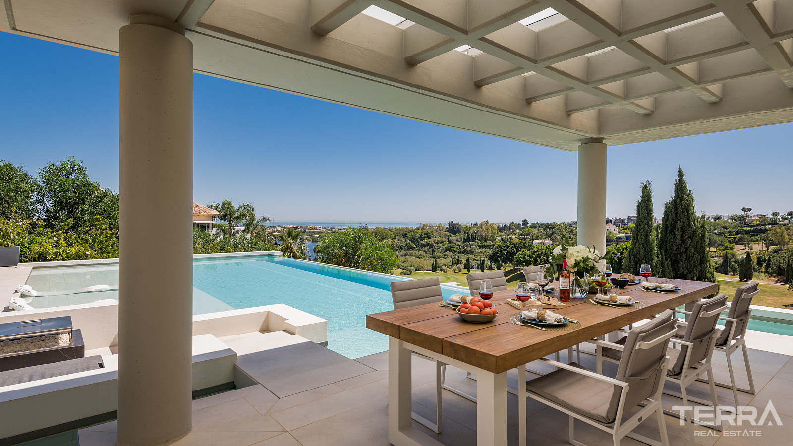 İspanya, Benahavis’te Plaja Yakın Satılık Golf Villası - 120155
