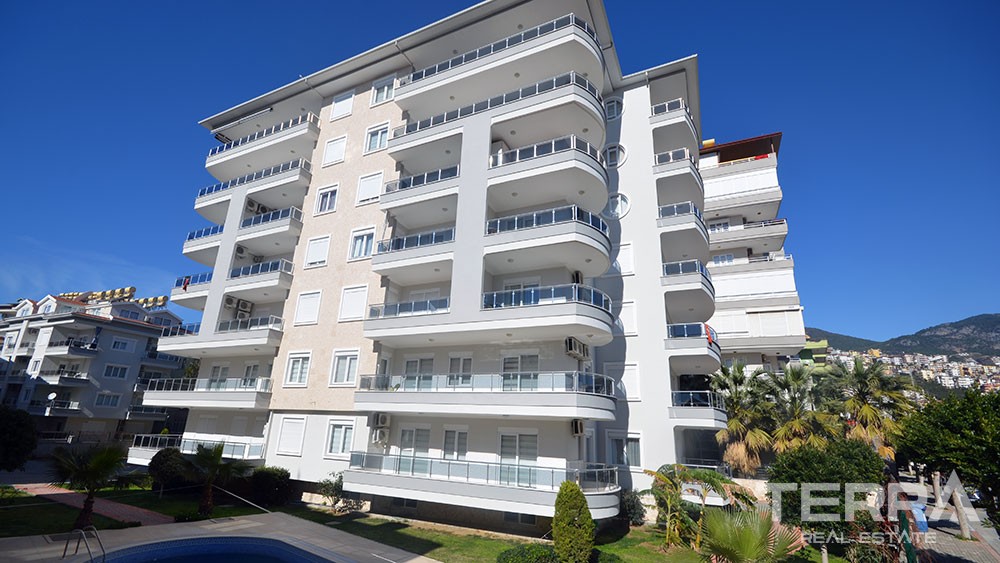 Wohnung zu verkaufen mit separater Küche im Stadt Zentrum von Alanya. - 6996