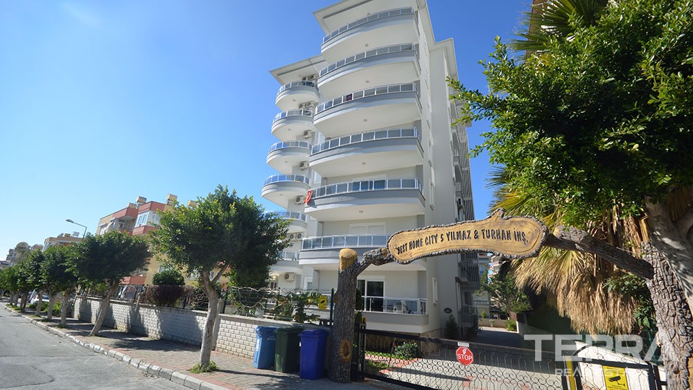 Wohnung zu verkaufen mit separater Küche im Stadt Zentrum von Alanya. - 6998