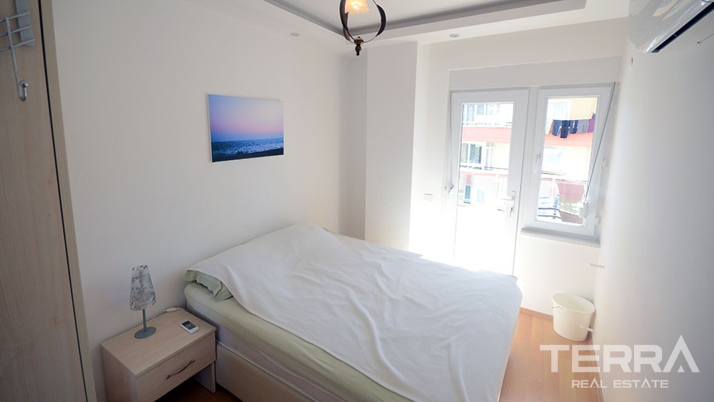 Wohnung zu verkaufen mit separater Küche im Stadt Zentrum von Alanya. - 7018