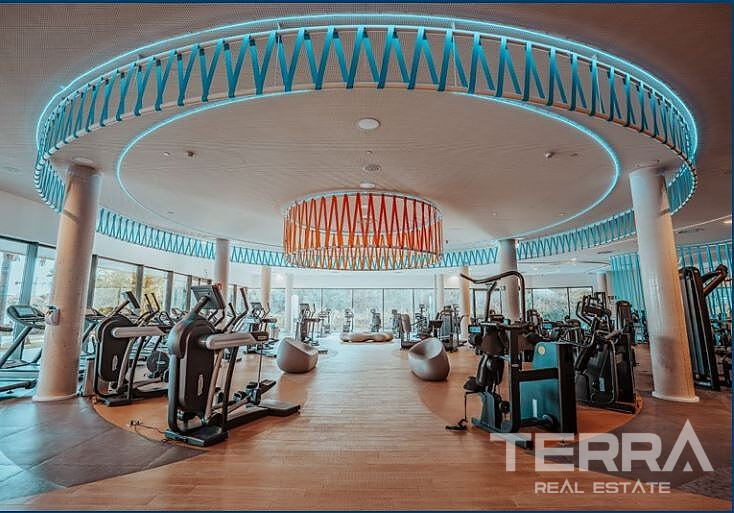 Sea View Apartment for Sale in Fuengirola, Costa del Sol, Spain - 120685