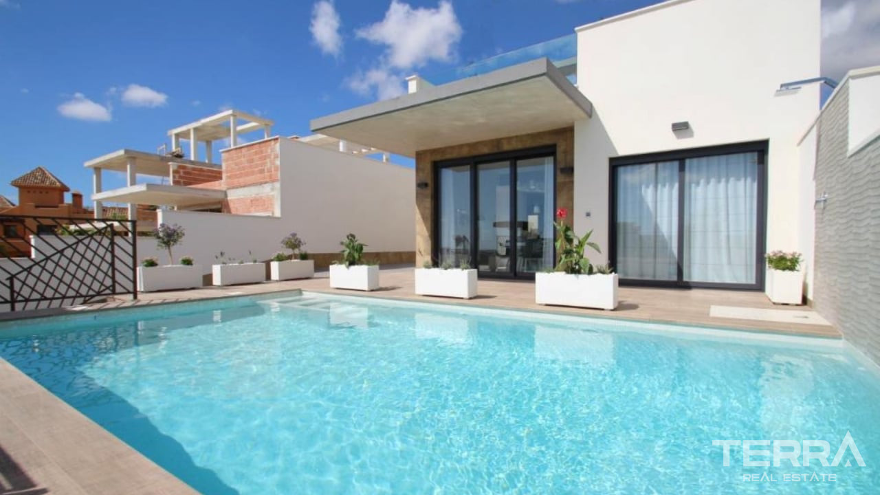 Detached Villas for Sale in Orihuela, Alicante, Spain - 120540