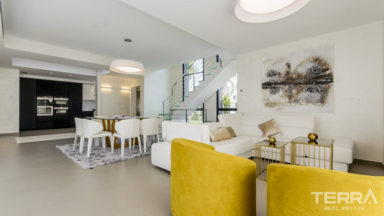 Detached Villas for Sale in Orihuela, Alicante, Spain - 120547