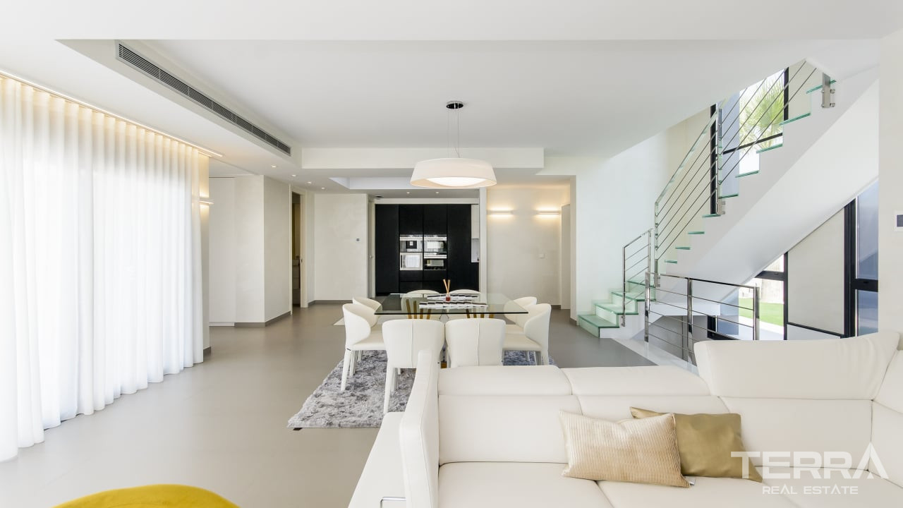 Detached Villas for Sale in Orihuela, Alicante, Spain - 120549