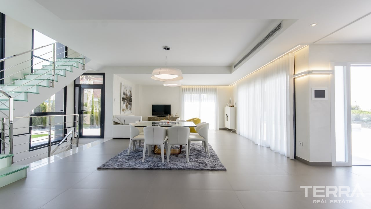Detached Villas for Sale in Orihuela, Alicante, Spain - 120551