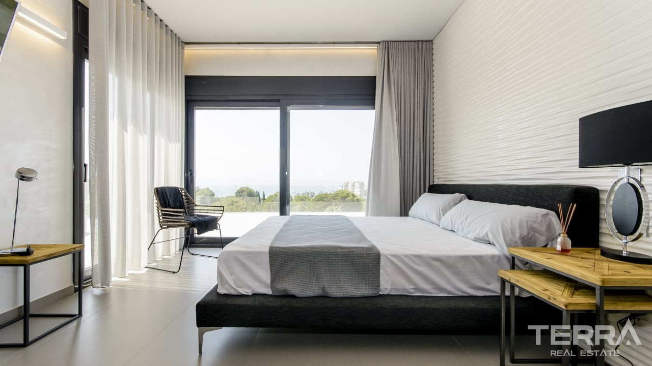 Detached Villas for Sale in Orihuela, Alicante, Spain - 120557