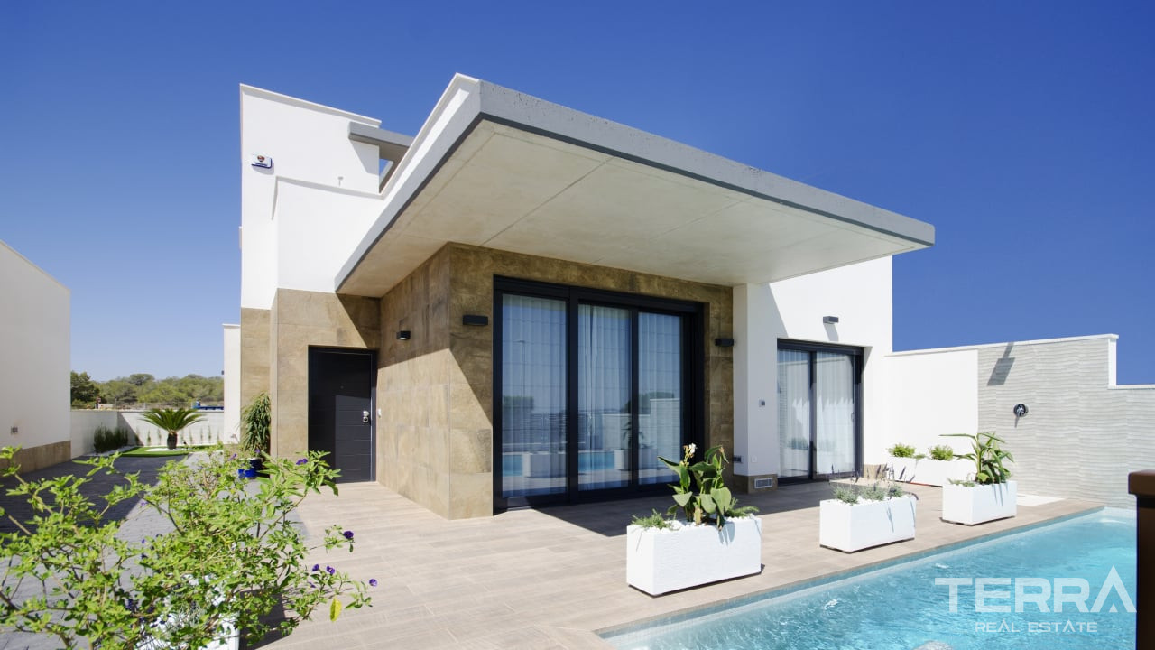 Sea View Villas for Sale in San Miguel de Salinas, Costa Blanca, Spain - 120728