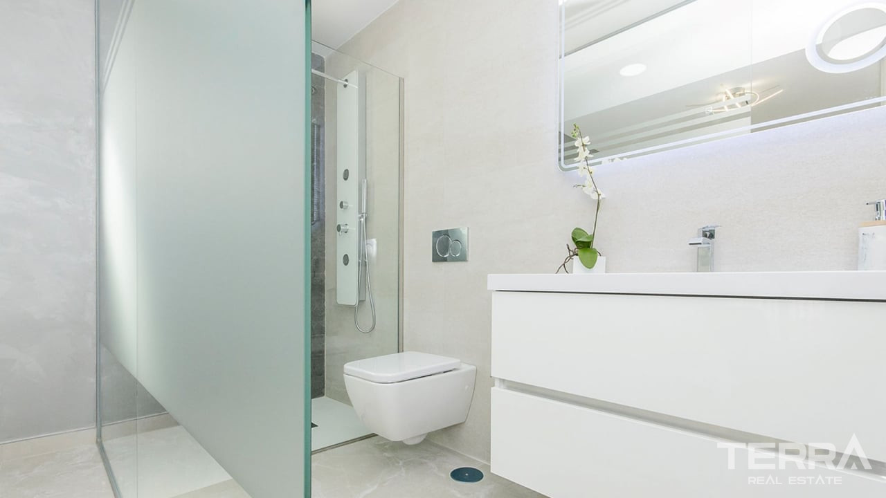 Sea View Villas for Sale in San Miguel de Salinas, Costa Blanca, Spain - 120751