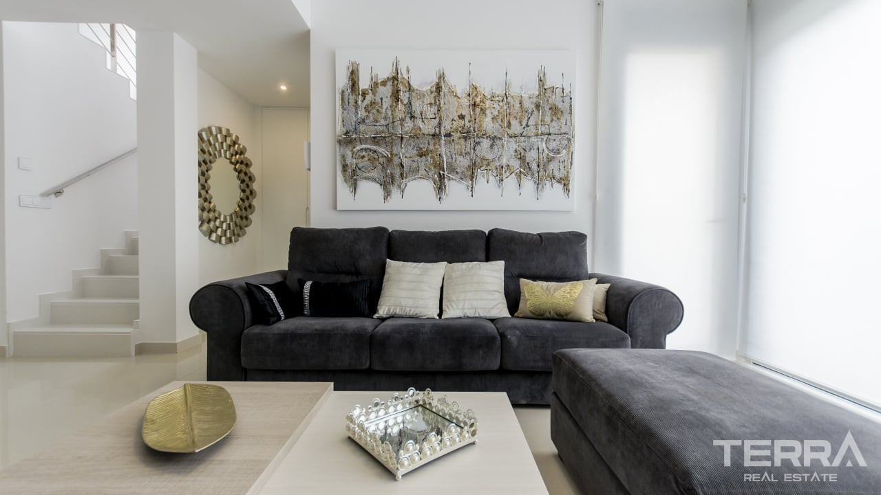 Sea View Villas for Sale in San Miguel de Salinas, Costa Blanca, Spain - 120760