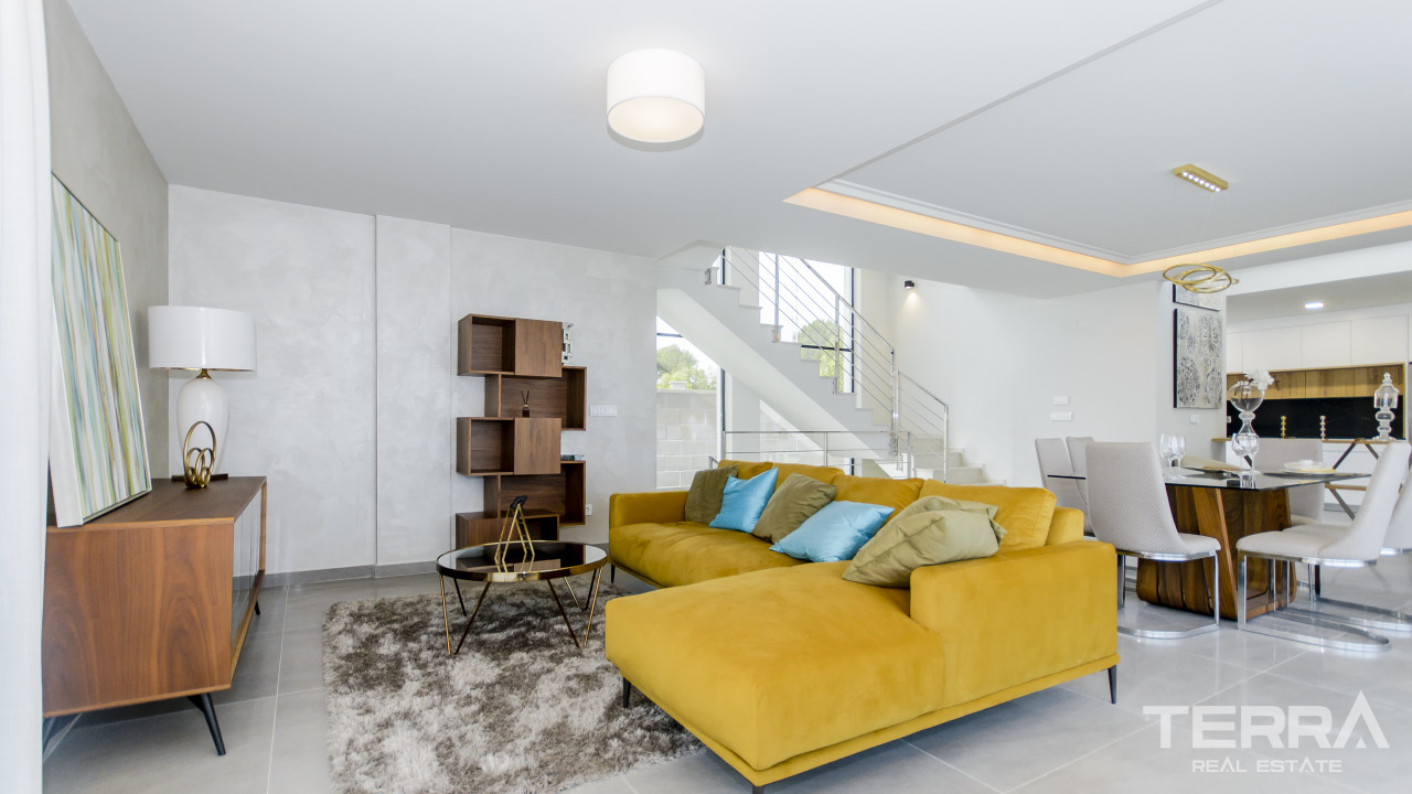 Sea View Villas for Sale in San Miguel de Salinas, Costa Blanca, Spain - 120768