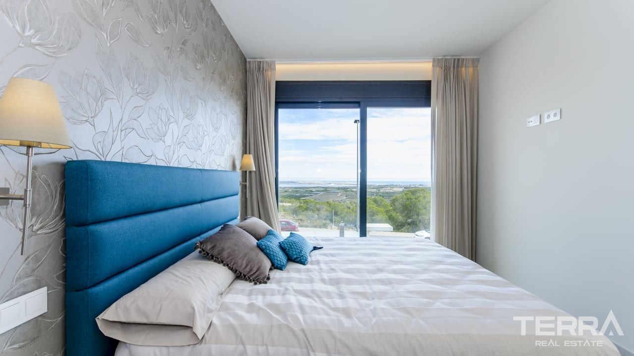 Sea View Villas for Sale in San Miguel de Salinas, Costa Blanca, Spain - 120771