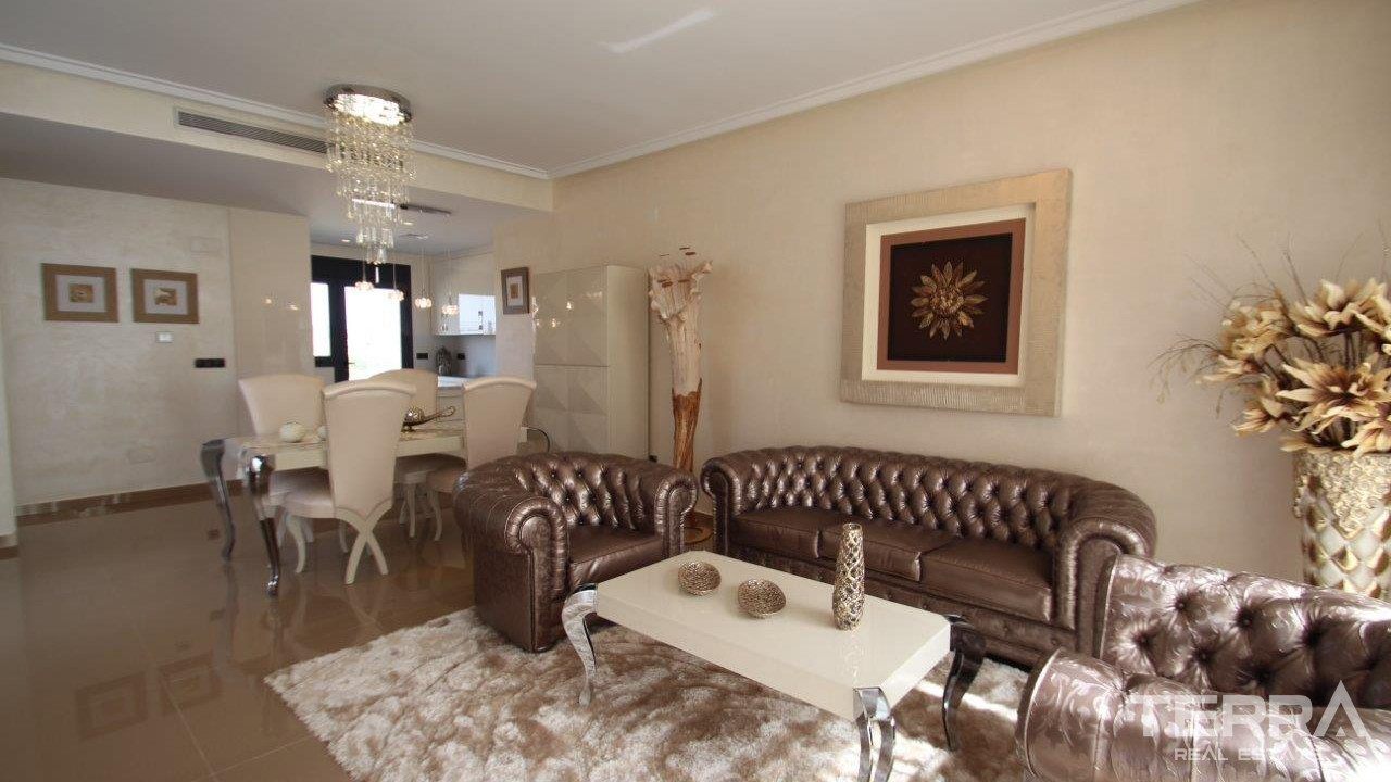 Sea View Villas for Sale in San Miguel de Salinas, Costa Blanca, Spain - 120775