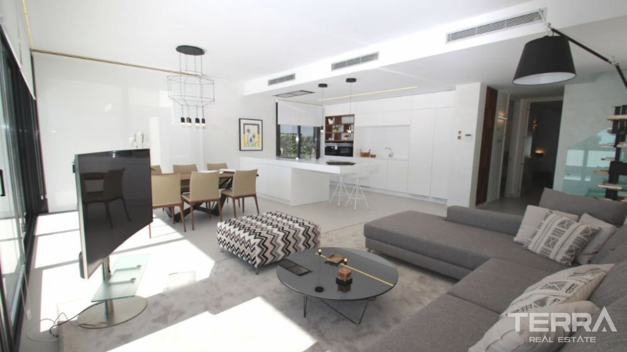 Sea View Villas for Sale in San Miguel de Salinas, Costa Blanca, Spain - 120780