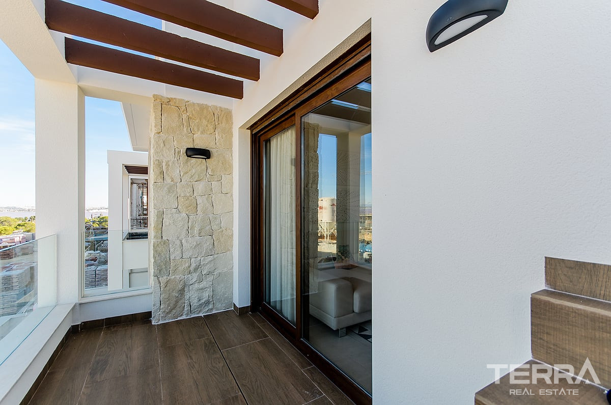 Apartments for Sale in Torrevieja, Costa Blanca, Spain - 120787
