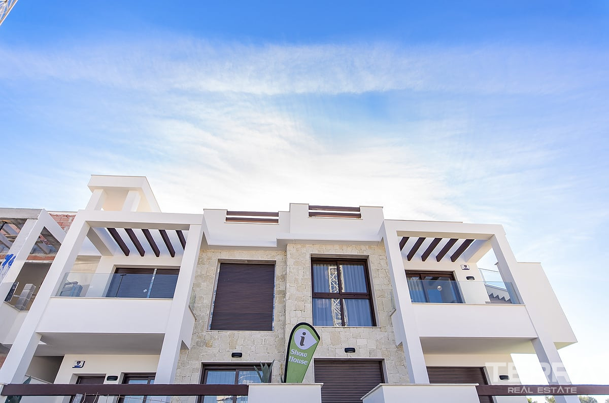 Apartments for Sale in Torrevieja, Costa Blanca, Spain - 120799
