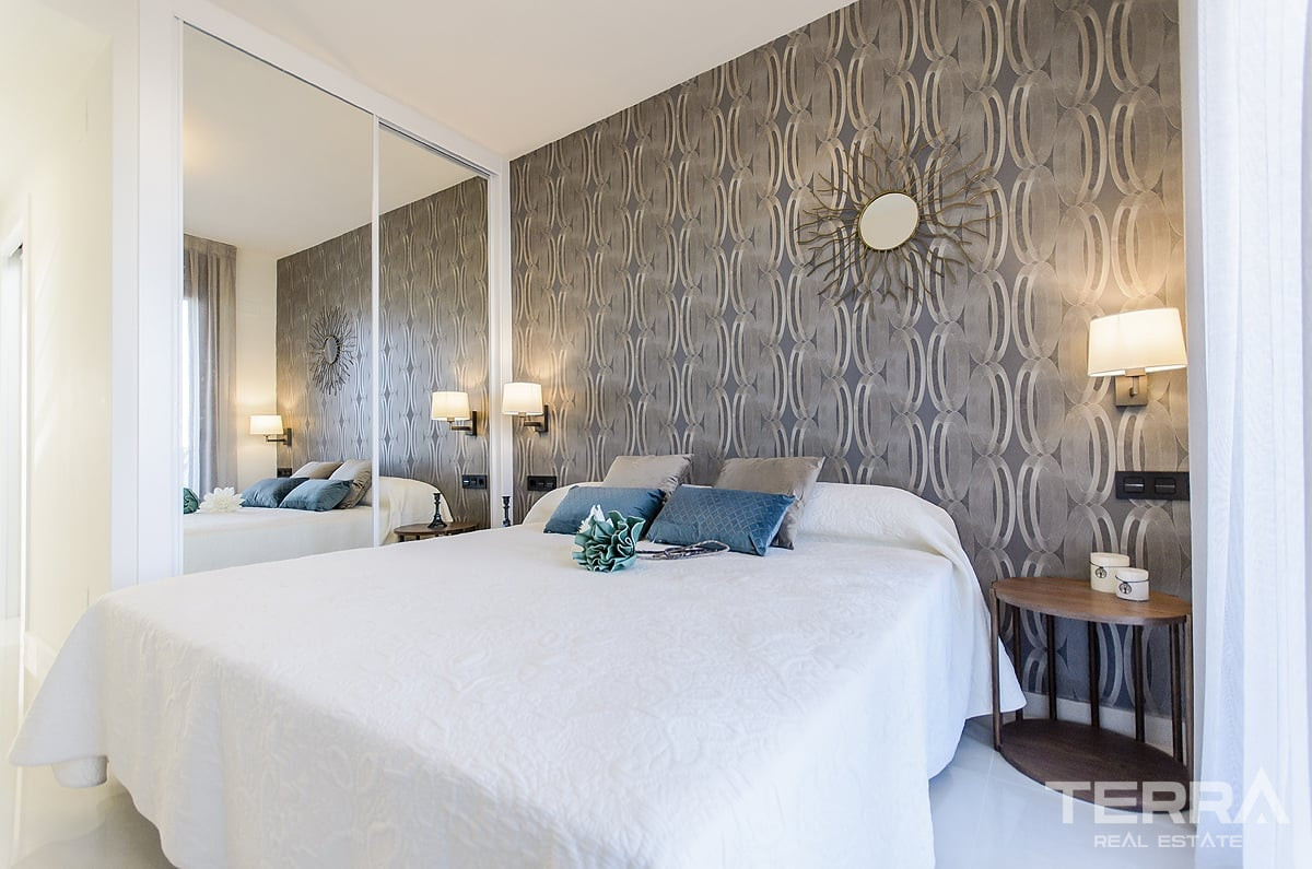 Apartments for Sale in Torrevieja, Costa Blanca, Spain - 120811