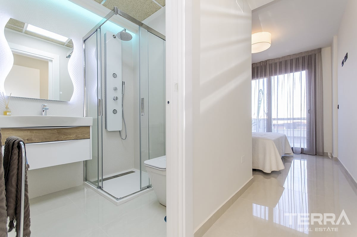 Apartments for Sale in Torrevieja, Costa Blanca, Spain - 120825