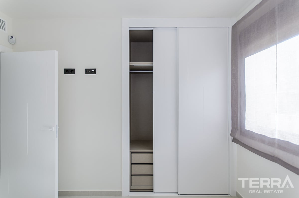Apartments for Sale in Torrevieja, Costa Blanca, Spain - 120832