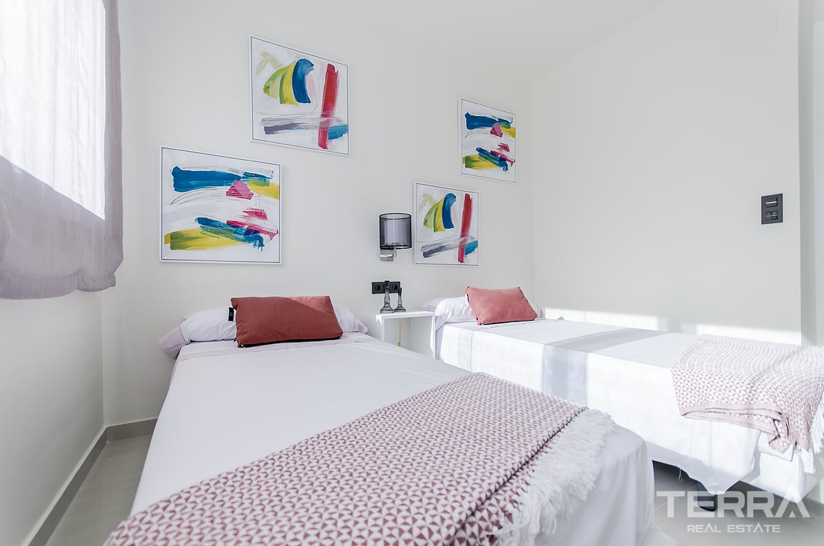 Apartments for Sale in Torrevieja, Costa Blanca, Spain - 120834