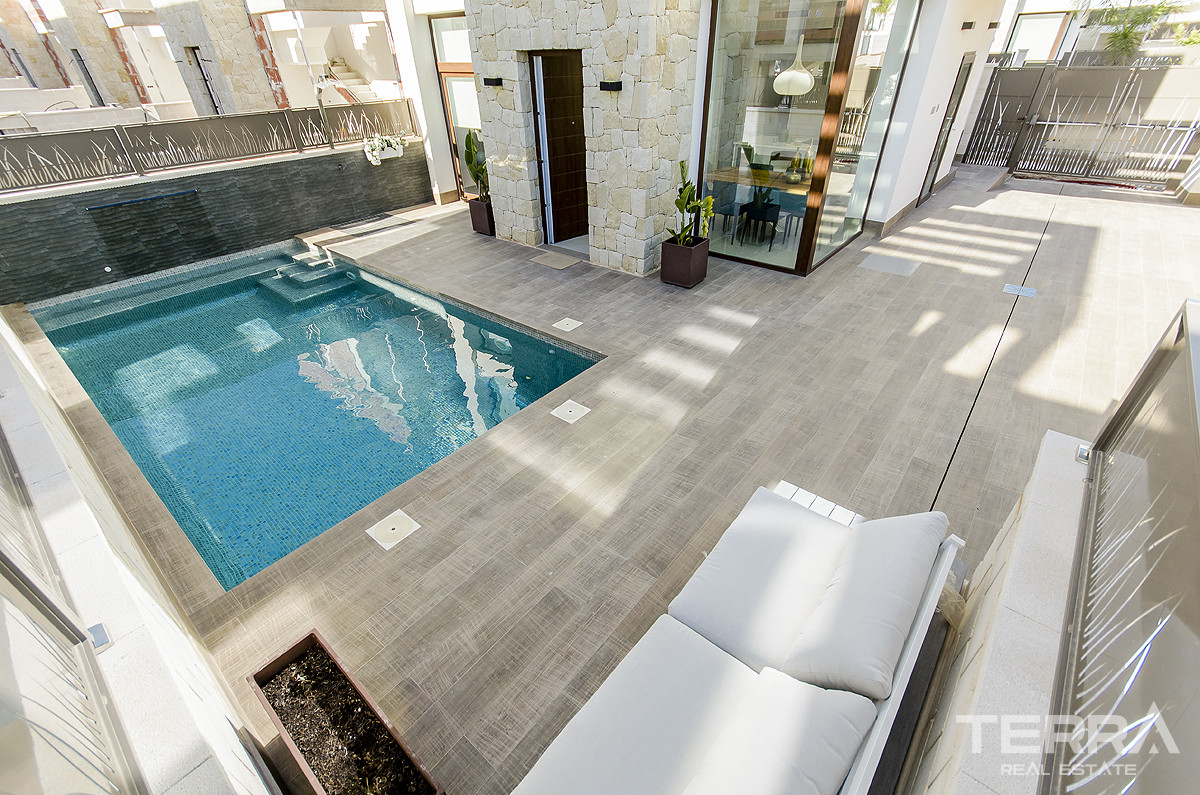 Detached Villas for Sale in Alicante, Ciudad Quesada, Costa Blanca - 122686