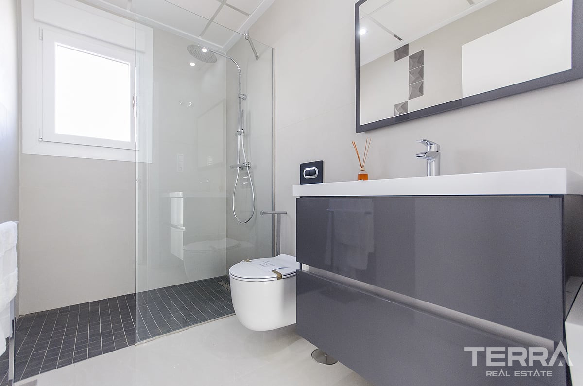 Detached Villas for Sale in Alicante, Ciudad Quesada, Costa Blanca - 122735