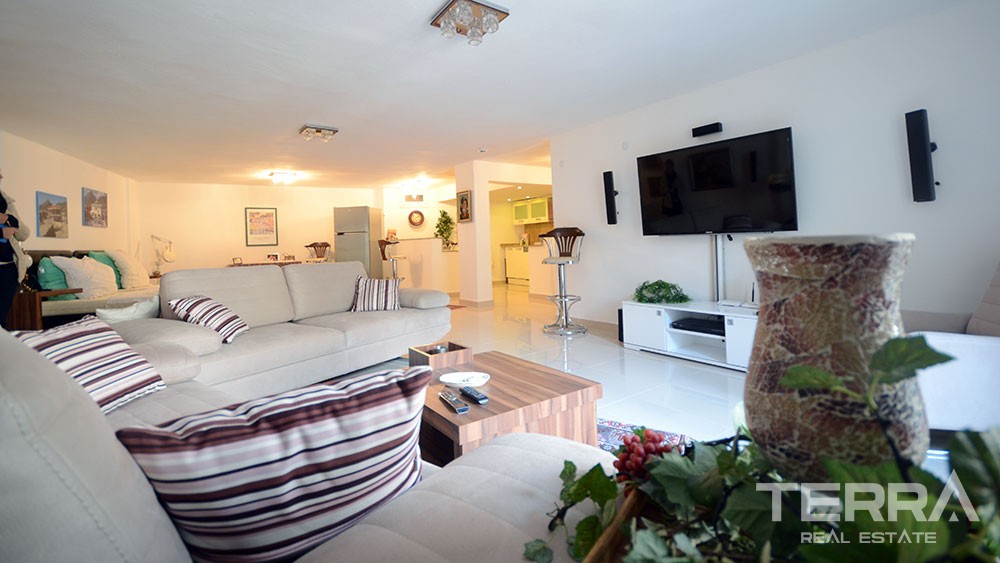 Exclusive Villa , komplett eingerichtet in Oba, Alanya - 7048