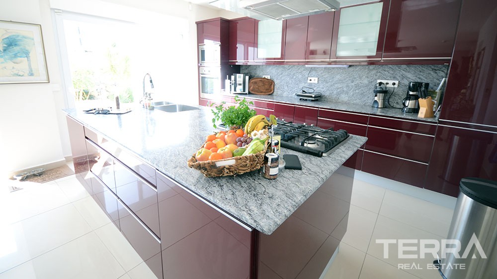 Exclusive Villa , komplett eingerichtet in Oba, Alanya - 7055