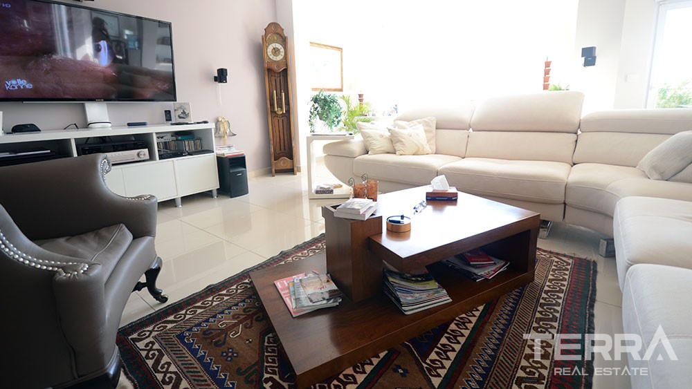 Exclusive Villa , komplett eingerichtet in Oba, Alanya - 7059