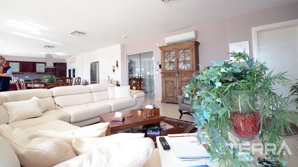 Exclusive Villa , komplett eingerichtet in Oba, Alanya - 7060