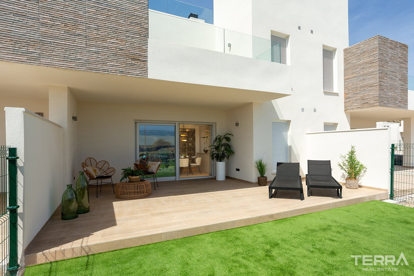 Golf Apartments for Sale in Algorfa, Costa Blanca, Spain