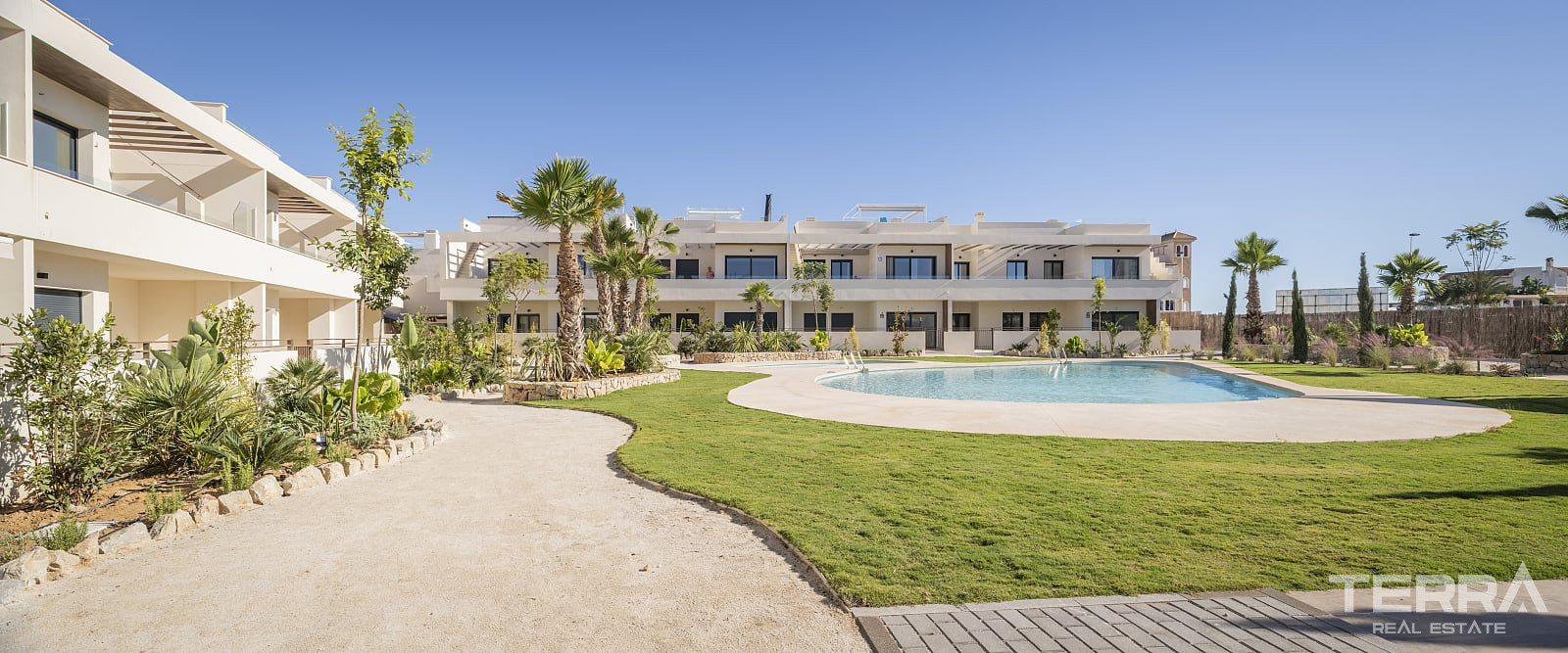 Apartments for Sale in Torrevieja, Costa Blanca, Spain - 122192