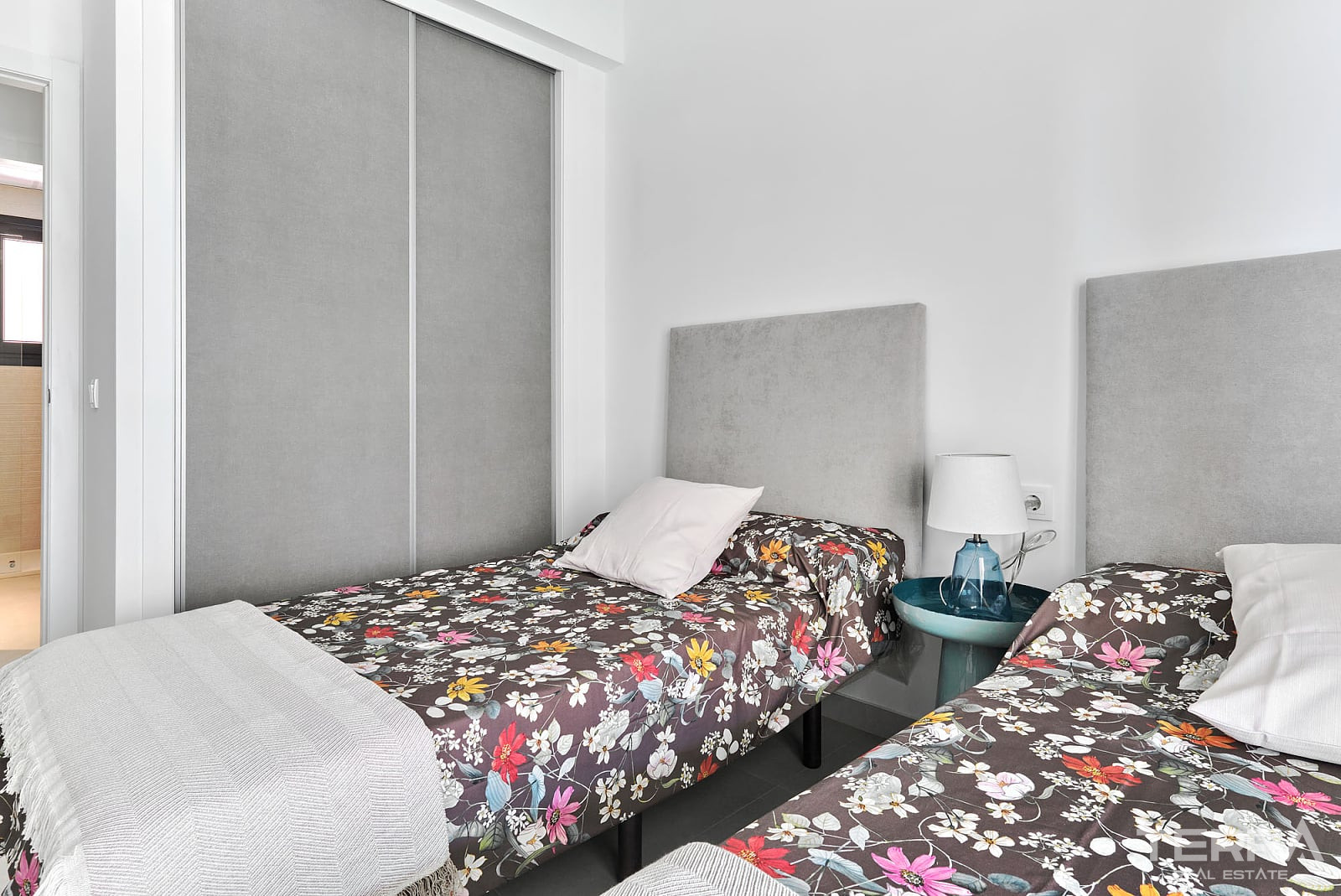 Apartments for Sale in Torrevieja, Costa Blanca, Spain - 122220