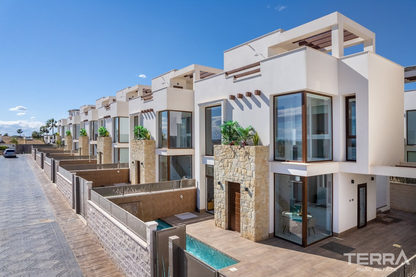 Detached Houses for Sale in Los Montesinos, Costa Blanca, Spain - 122314