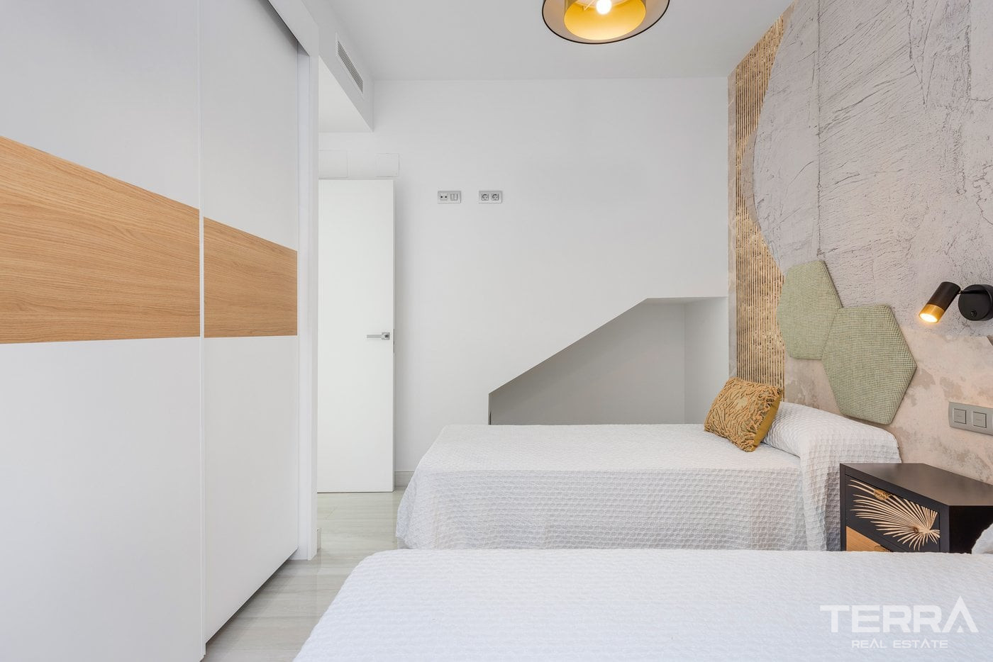 Detached Houses for Sale in Los Montesinos, Costa Blanca, Spain - 122336