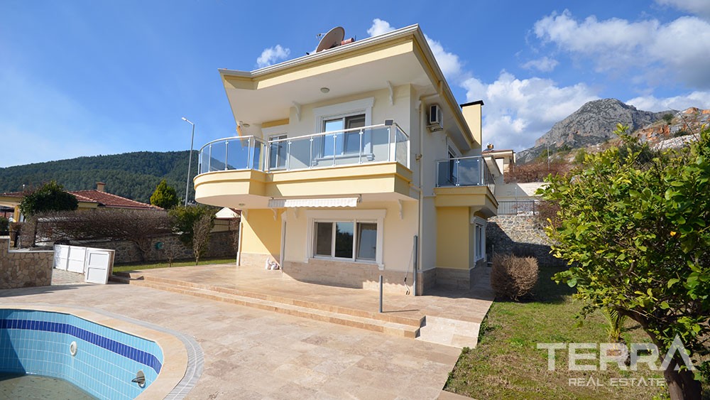 Detached villa for sale in Oba, Alanya - 7083