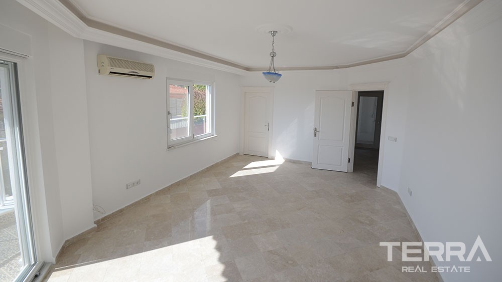 Detached villa for sale in Oba, Alanya - 7093