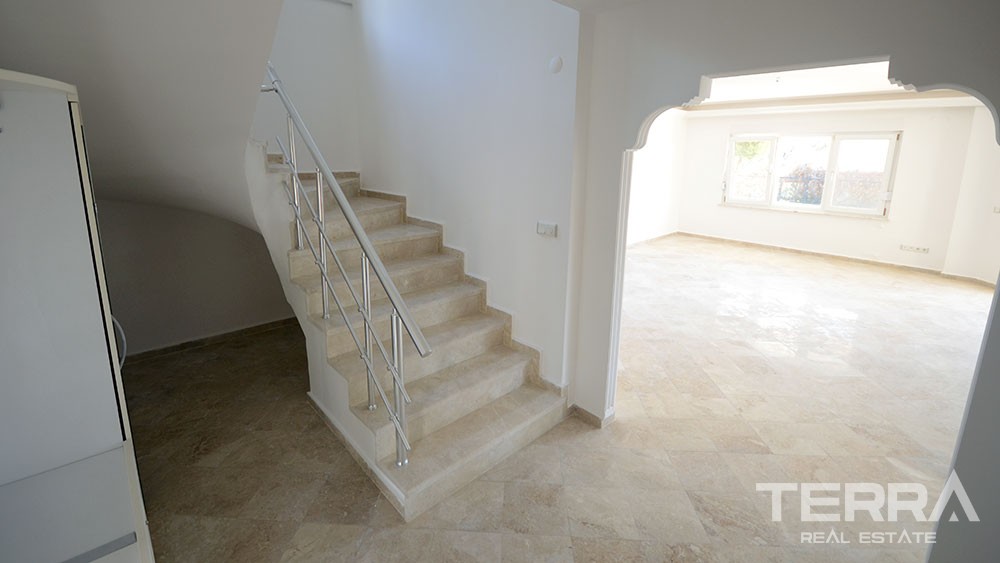 Detached villa for sale in Oba, Alanya - 7094
