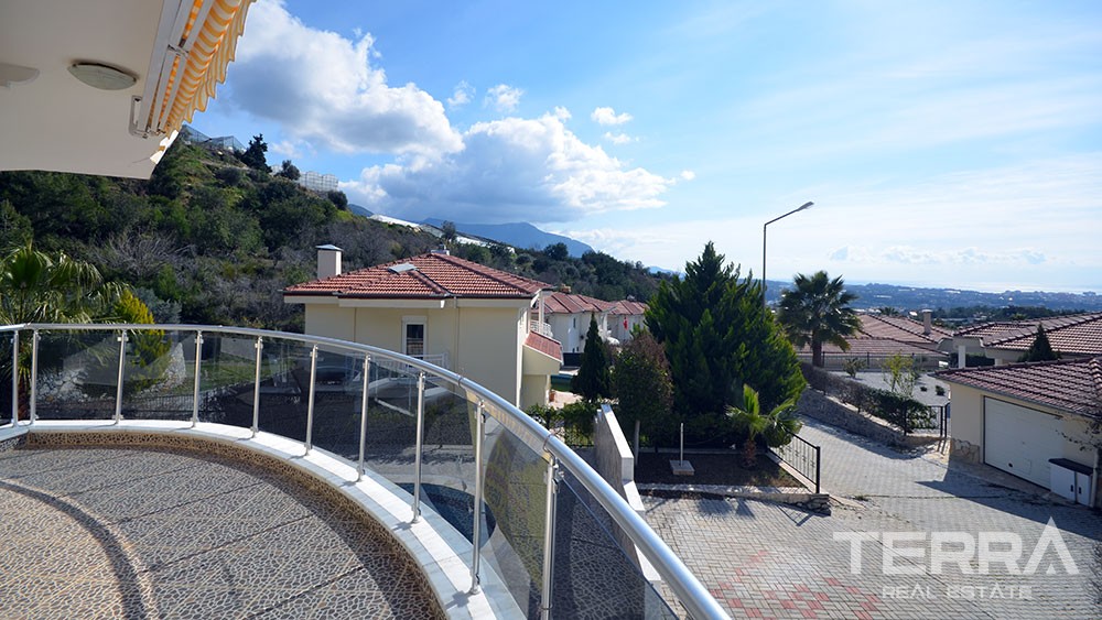 Detached villa for sale in Oba, Alanya - 7099
