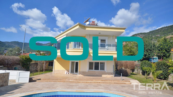 Gemütliche Villa zu verkaufen in Oba, Alanya