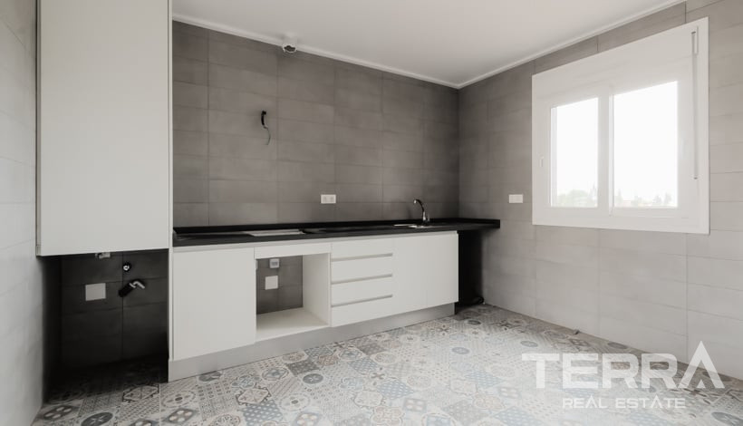 Semi-Detached Villa for Sale in Santa Pola, Costa Blanca, Spain - 120912