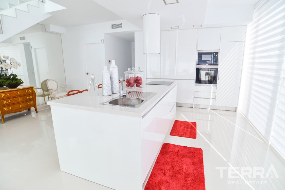 Detached Villas for Sale in Santa Pola, Costa Blanca, Spain - 120930