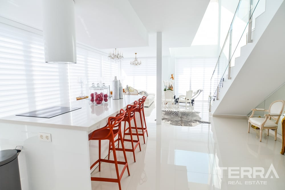 Detached Villas for Sale in Santa Pola, Costa Blanca, Spain - 120931