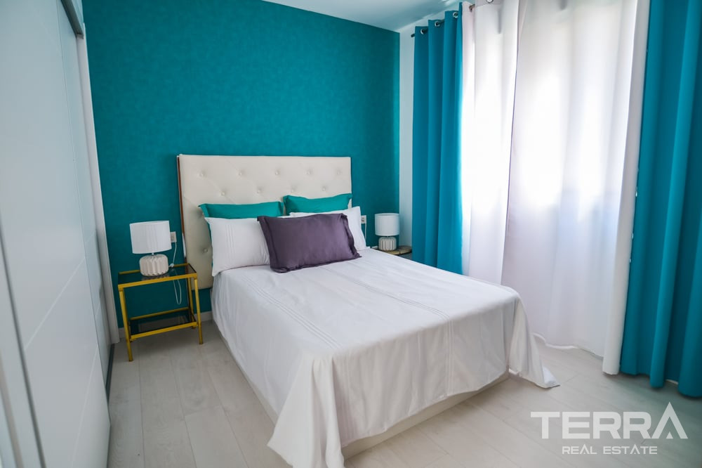 Detached Villas for Sale in Santa Pola, Costa Blanca, Spain - 120933