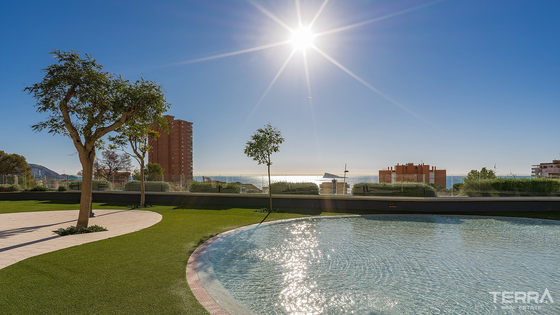 Sea View Apartments for Sale in Benidorm, Costa Blanca, Spain - 121244