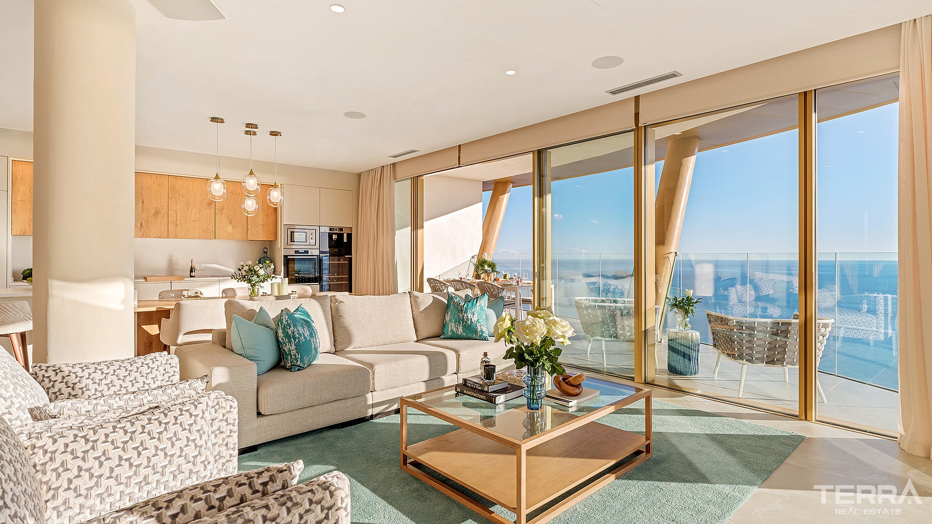 Sea View Apartments for Sale in Benidorm, Costa Blanca, Spain - 121261