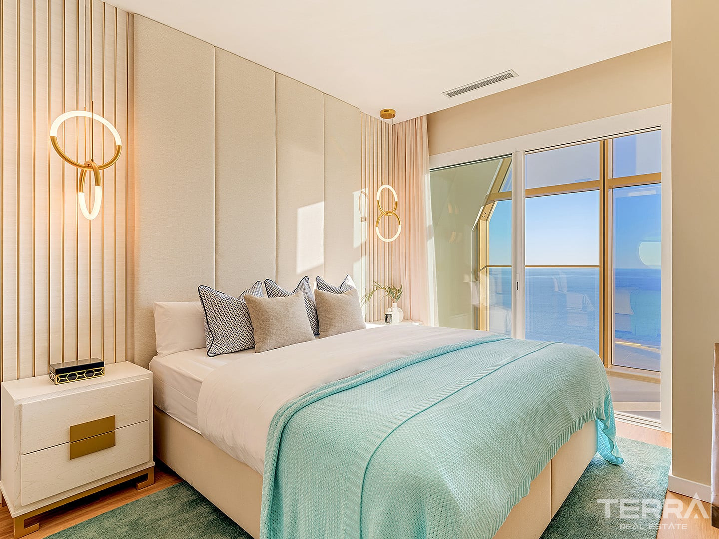 Sea View Apartments for Sale in Benidorm, Costa Blanca, Spain - 121273