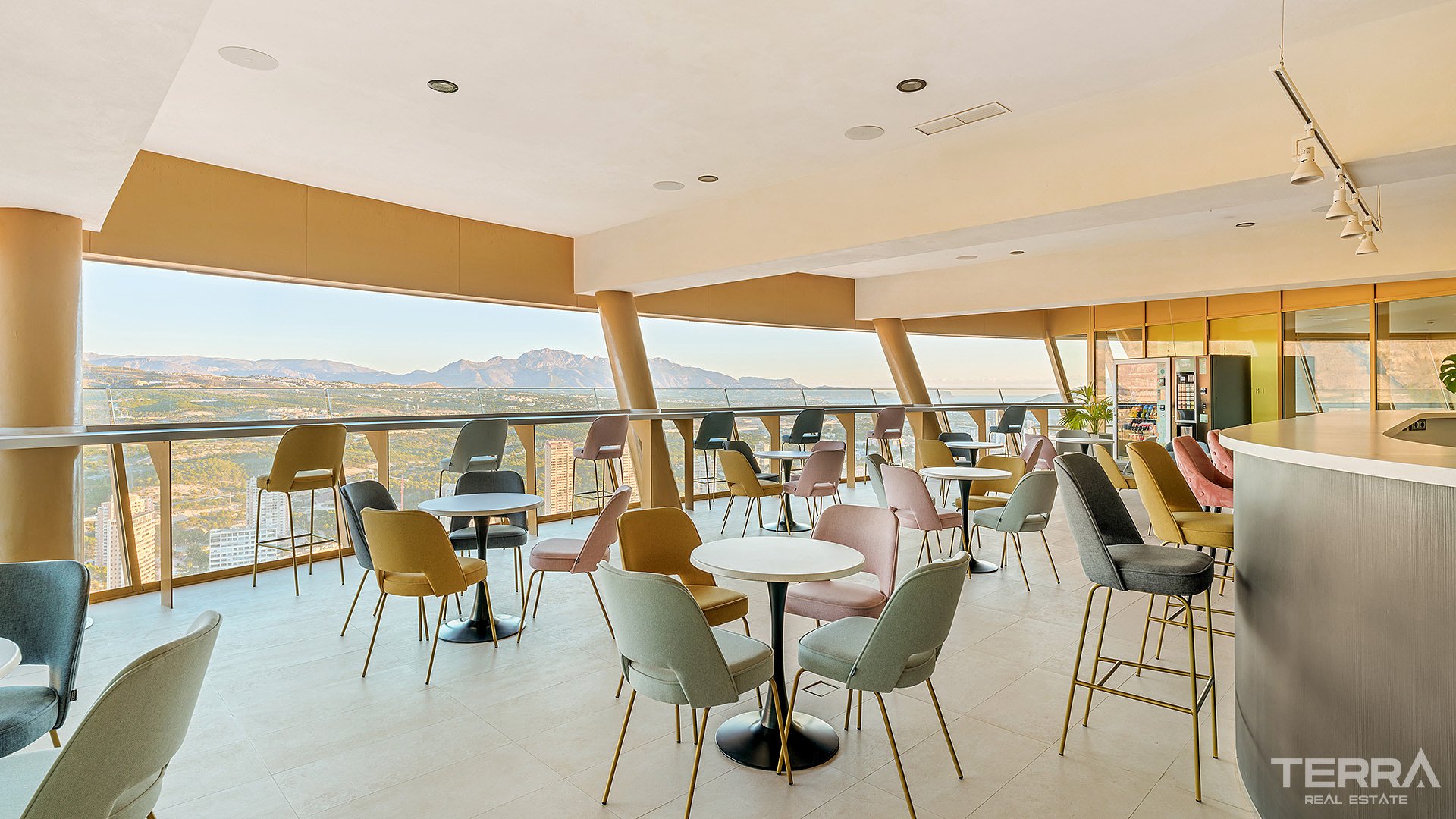 Sea View Apartments for Sale in Benidorm, Costa Blanca, Spain - 121284