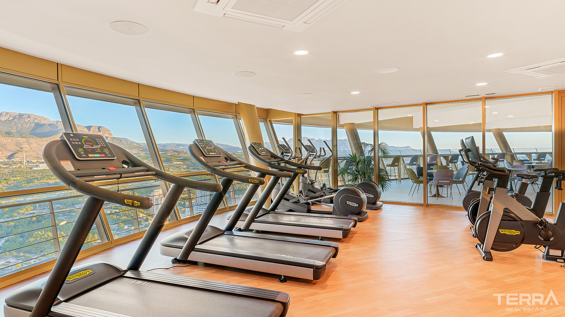 Sea View Apartments for Sale in Benidorm, Costa Blanca, Spain - 121285