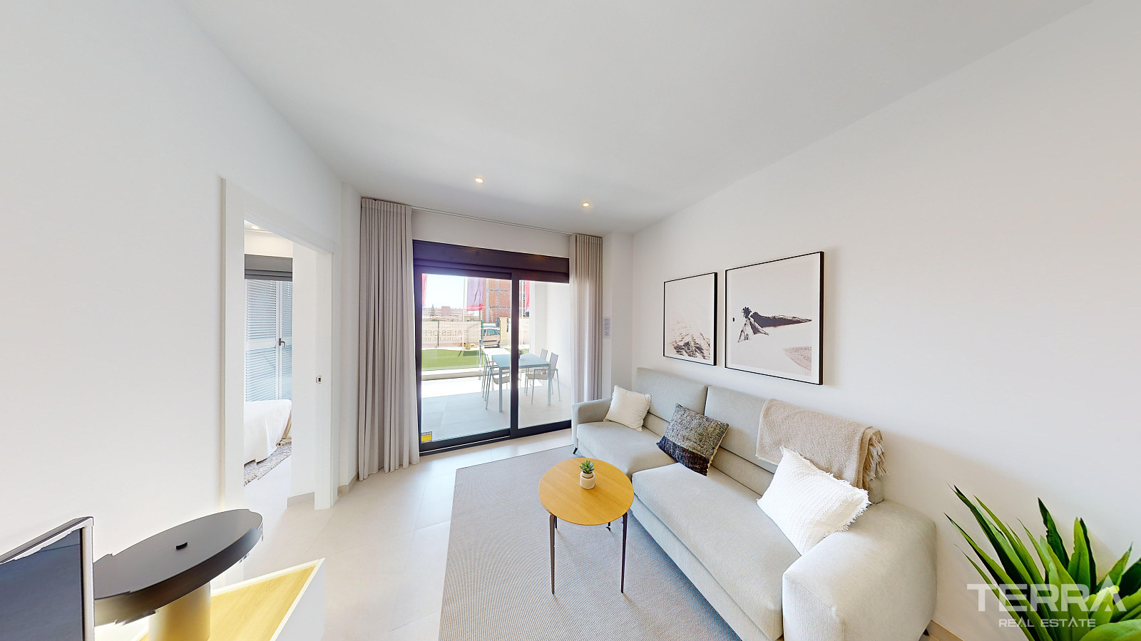 Apartments for Sale in Torrevieja, Costa Blanca, Spain - 121637